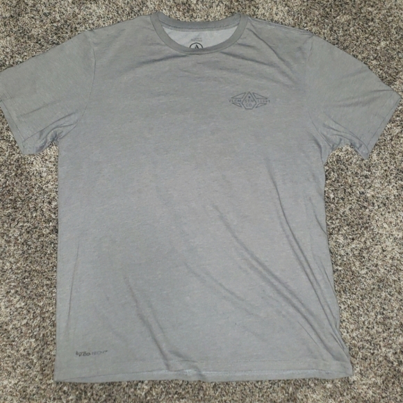 Volcom| "True To This" Mountain Scene T-Shirt - Picture 1 of 3